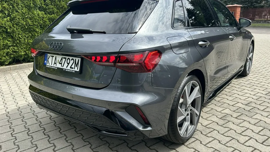 AUDI A3 Sportback -