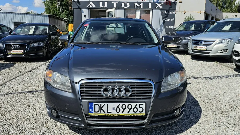 AUDI A4 -