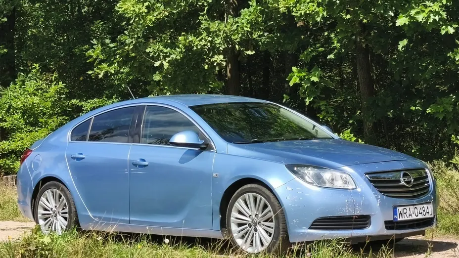 OPEL Insignia -