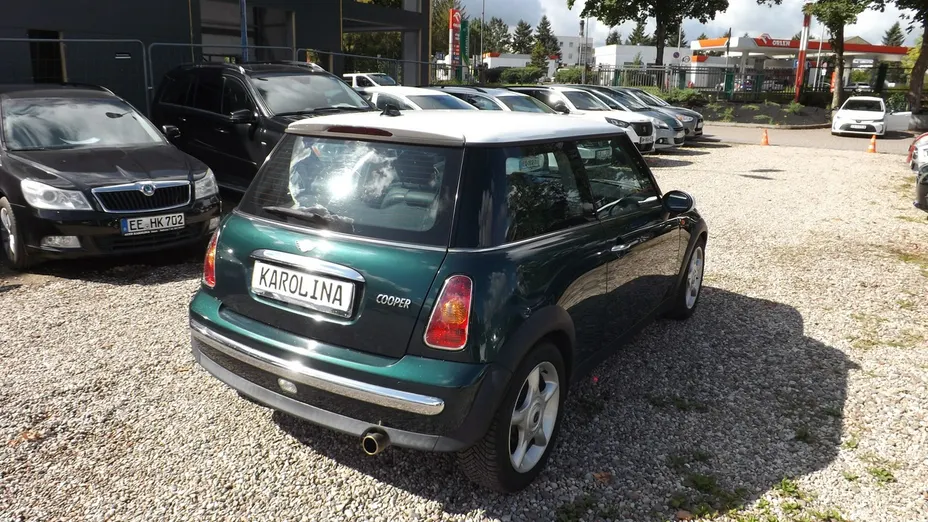 MINI Cooper -