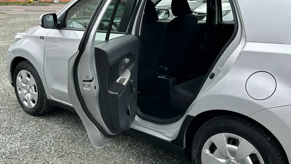 TOYOTA Urban Cruiser -