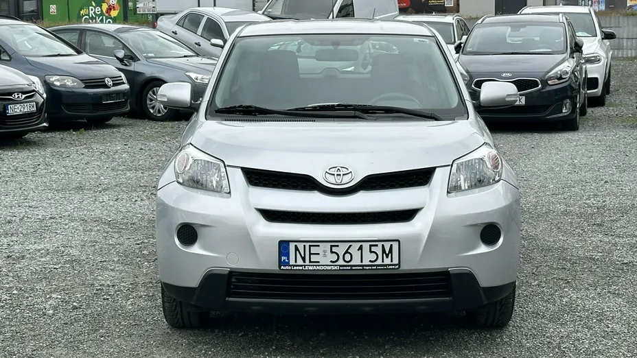TOYOTA Urban Cruiser -