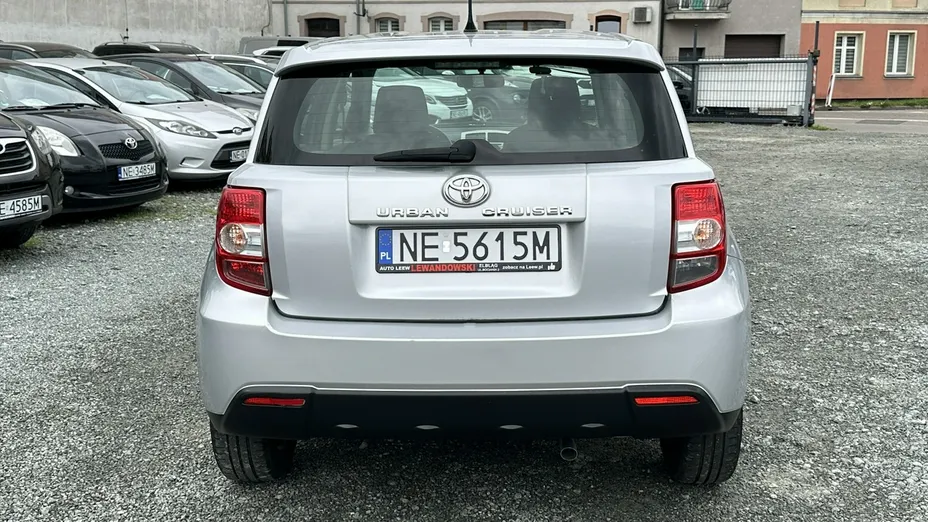TOYOTA Urban Cruiser -
