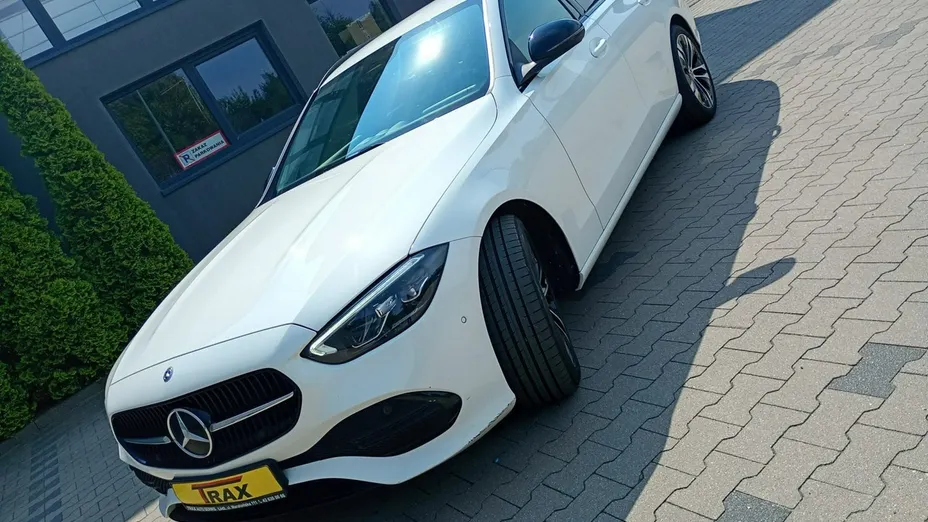MERCEDES-BENZ C Klasa -