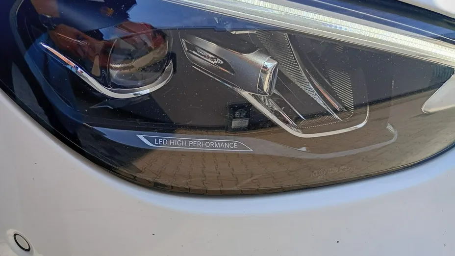 MERCEDES-BENZ C Klasa -