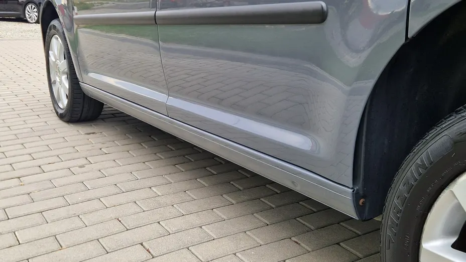 VOLKSWAGEN Caddy -