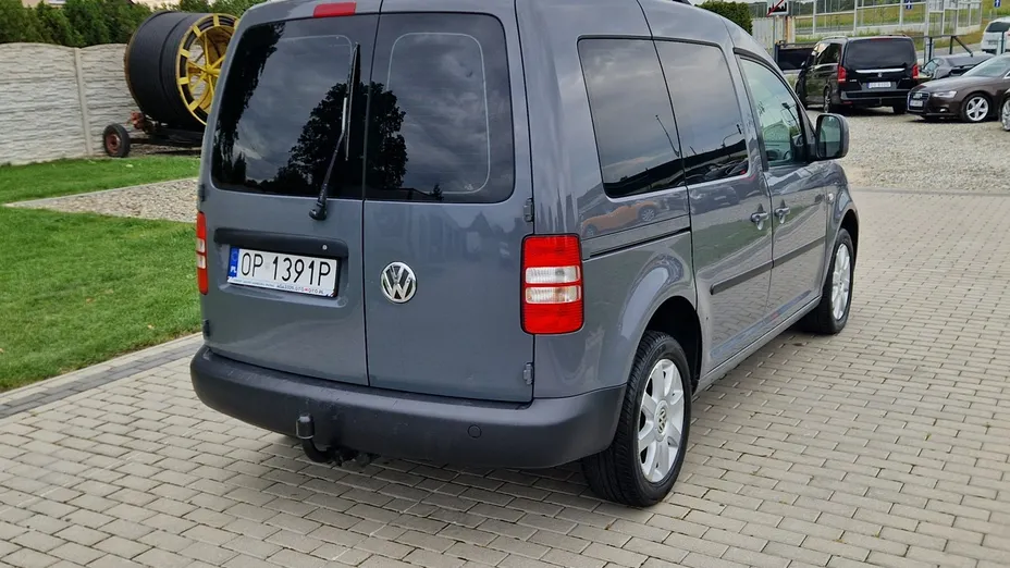 VOLKSWAGEN Caddy -