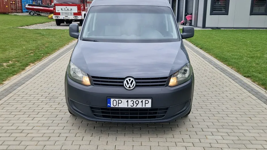 VOLKSWAGEN Caddy -