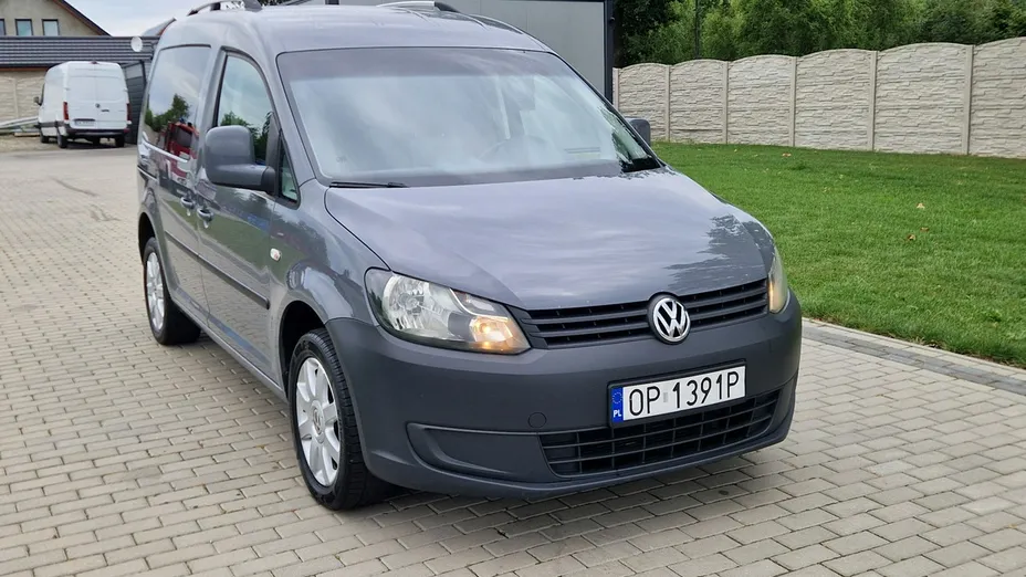 VOLKSWAGEN Caddy -