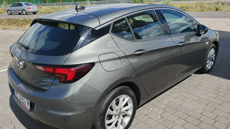 OPEL Astra -