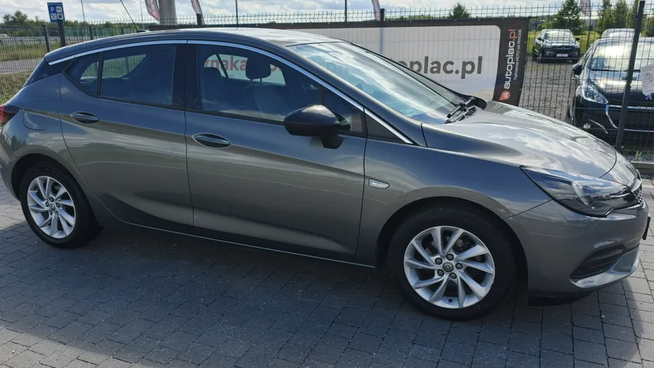 OPEL Astra -