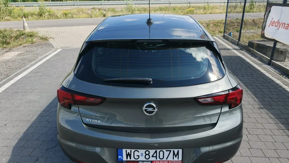 OPEL Astra -