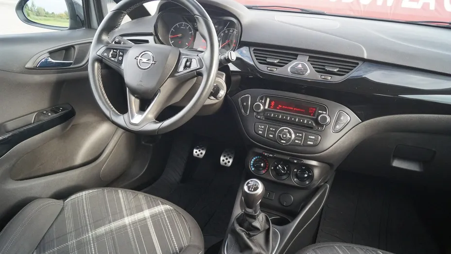 OPEL Corsa -