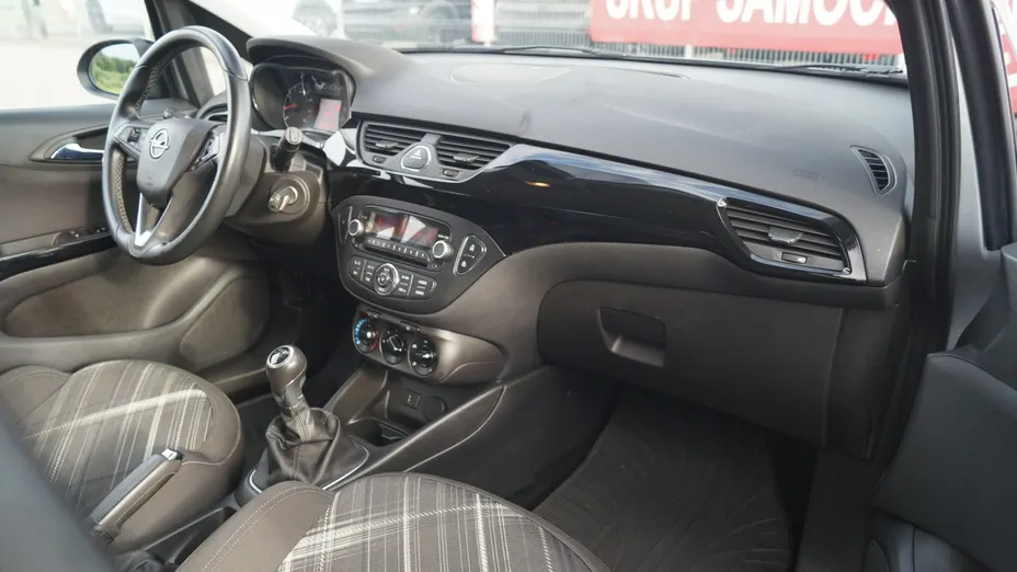 OPEL Corsa -