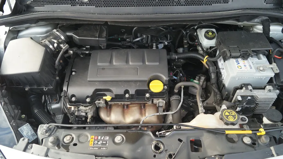 OPEL Corsa -