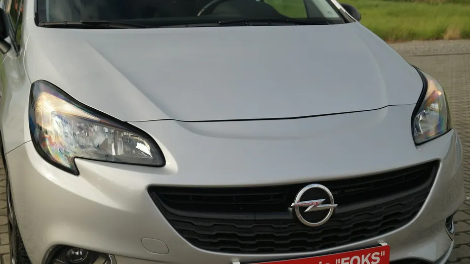 OPEL Corsa -