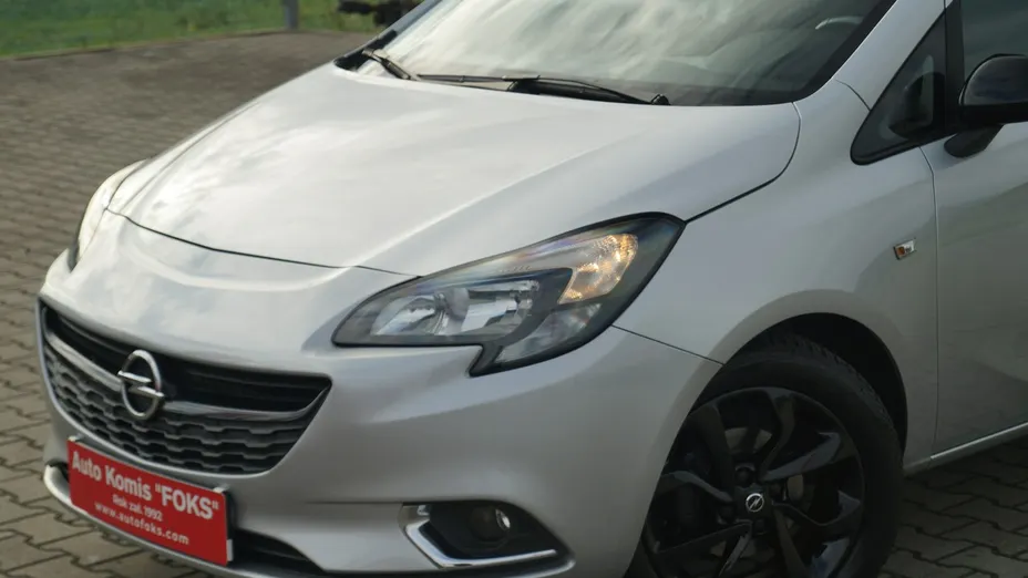 OPEL Corsa -