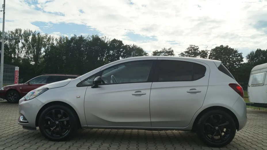 OPEL Corsa -