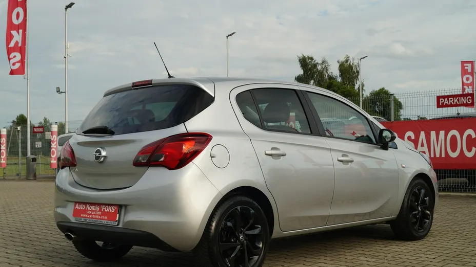 OPEL Corsa -