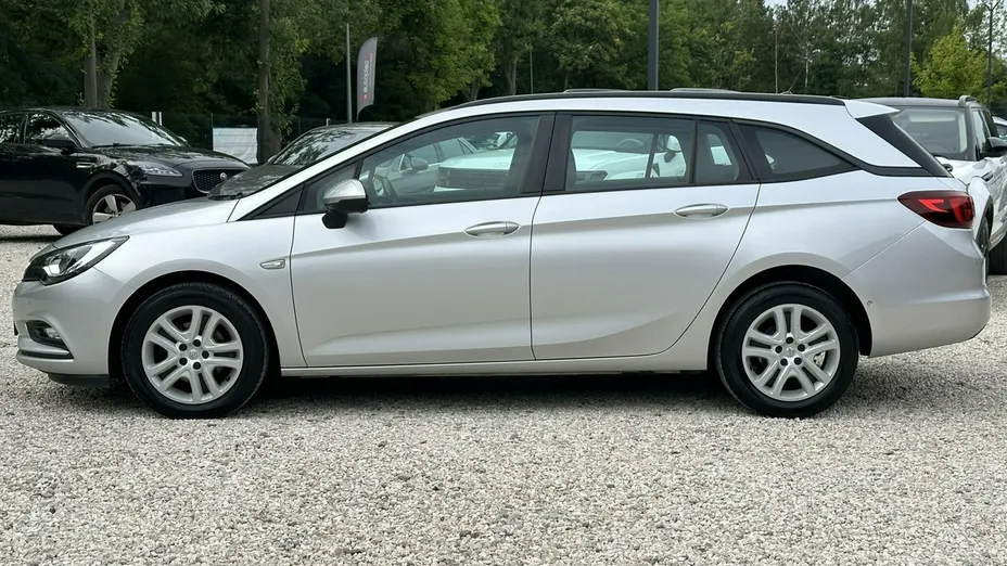 OPEL Astra -
