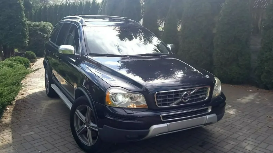 VOLVO XC90 -