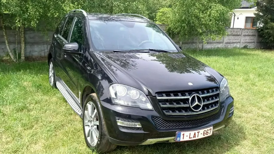 MERCEDES-BENZ ML -