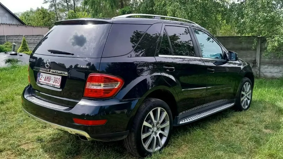 MERCEDES-BENZ ML -