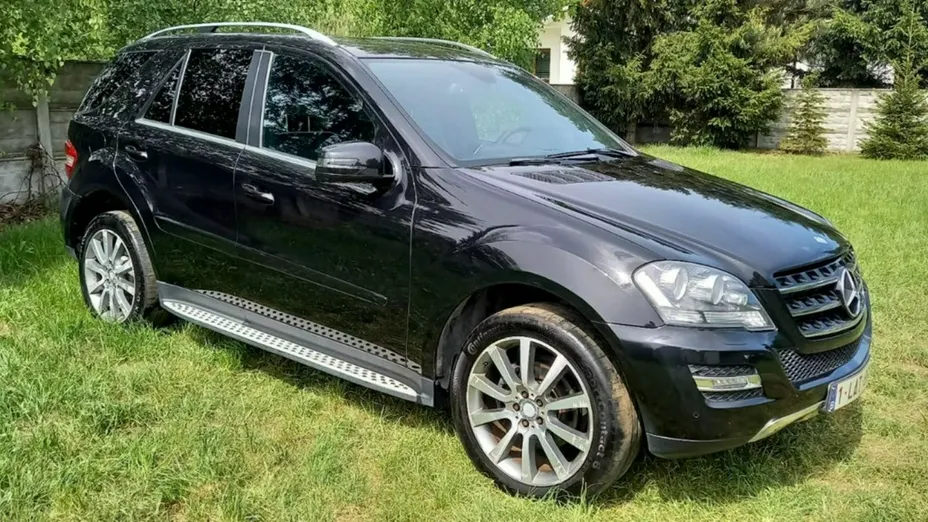 MERCEDES-BENZ ML -