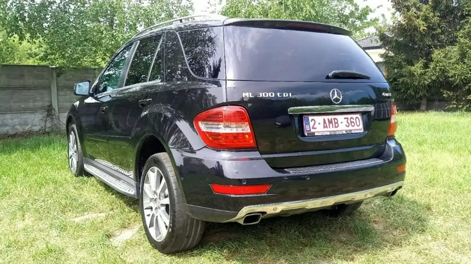 MERCEDES-BENZ ML -