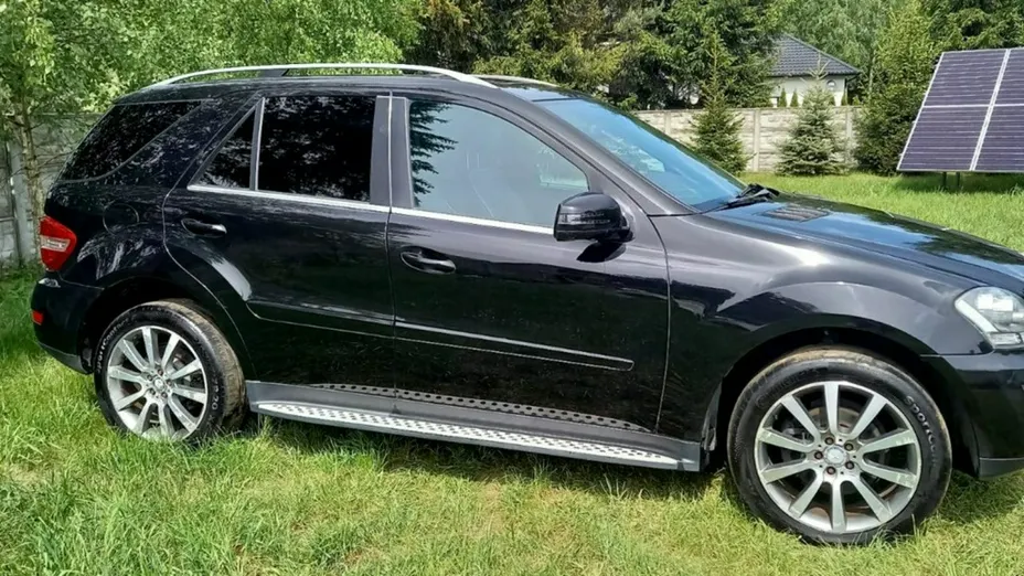 MERCEDES-BENZ ML -
