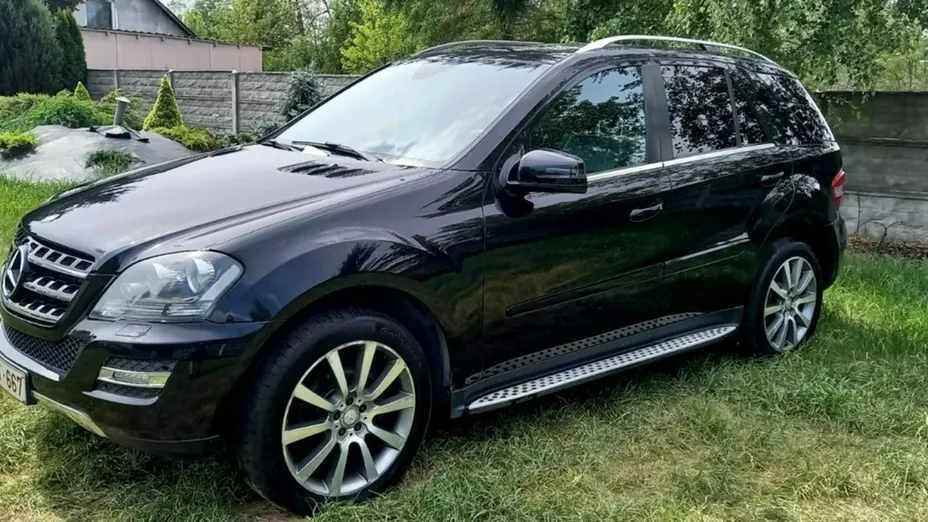 MERCEDES-BENZ ML -