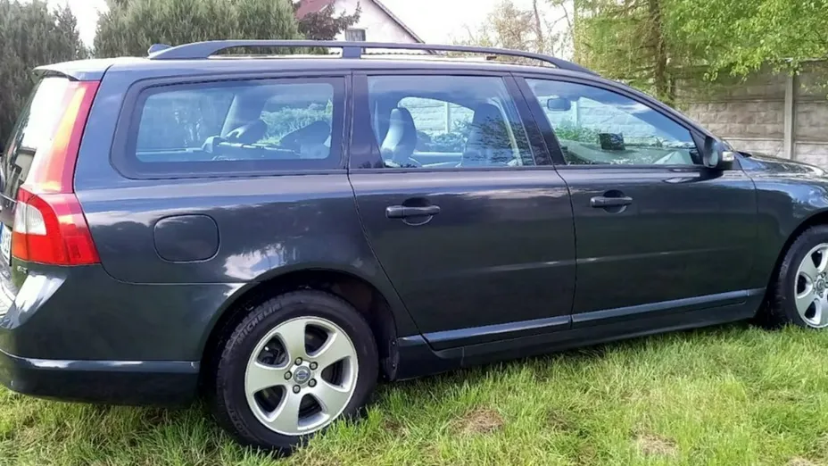 VOLVO V70 -