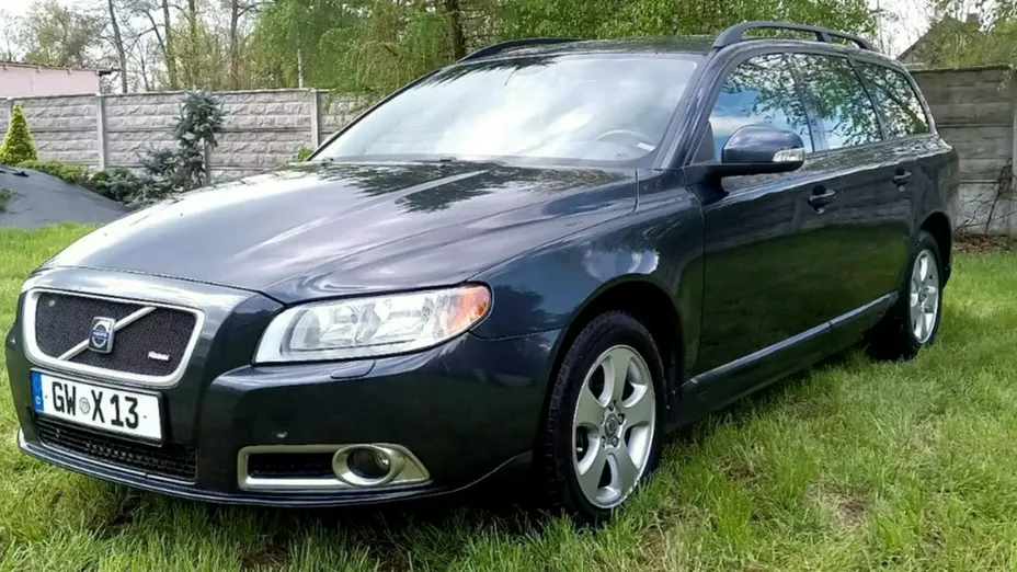 VOLVO V70 -