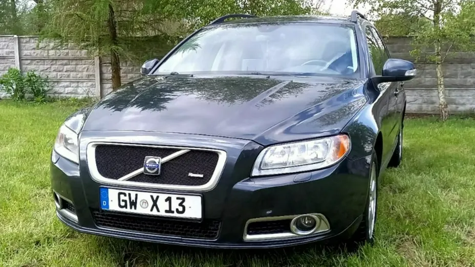 VOLVO V70 -