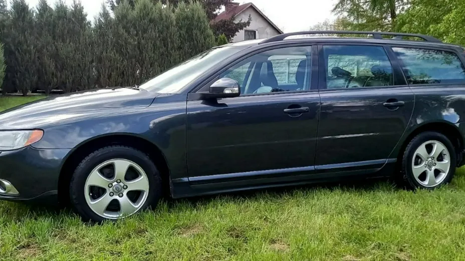 VOLVO V70 -