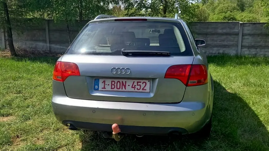 AUDI A4 -