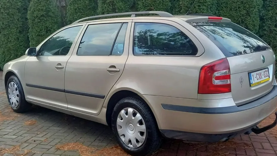SKODA Octavia -