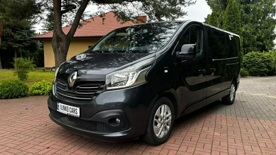 RENAULT Trafic -