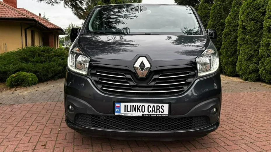 RENAULT Trafic -