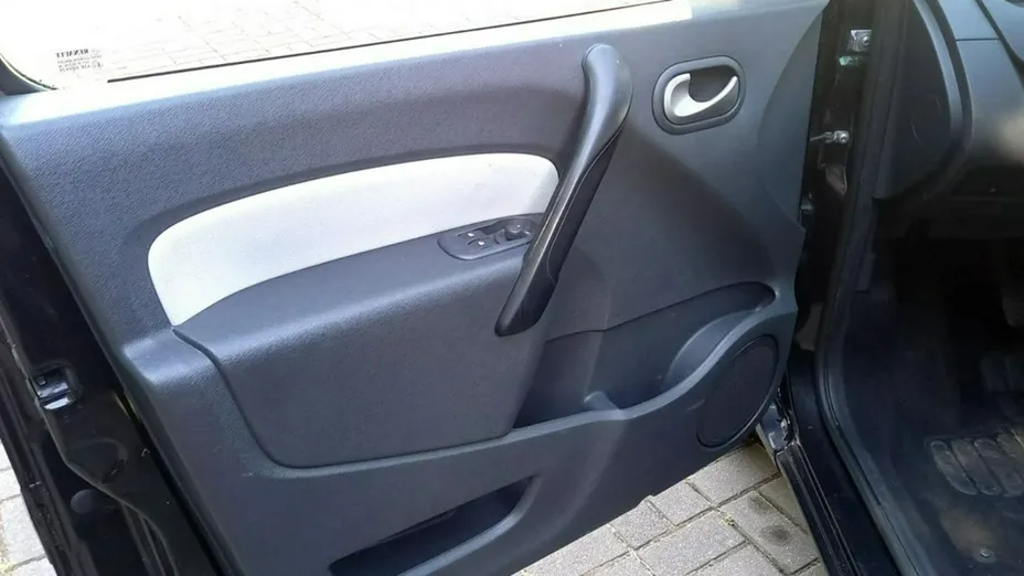 RENAULT Kangoo -