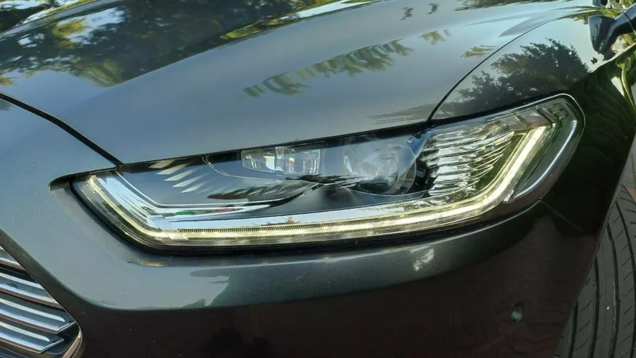 FORD Mondeo -