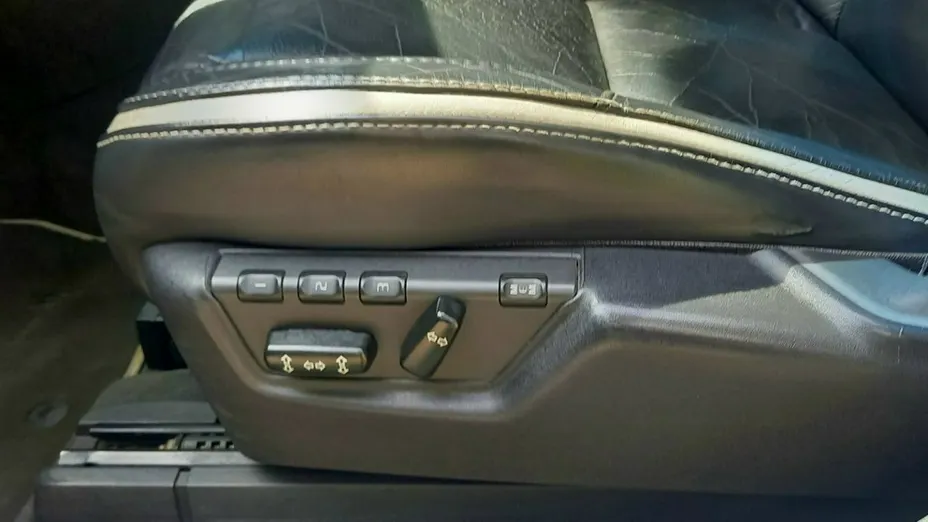 VOLVO XC90 -