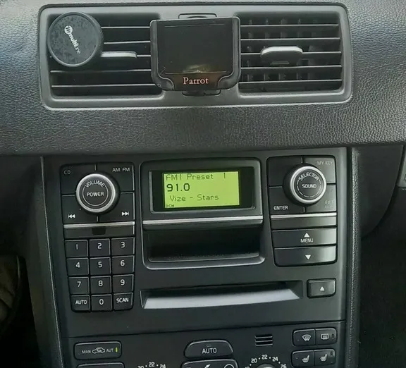 VOLVO XC90 -