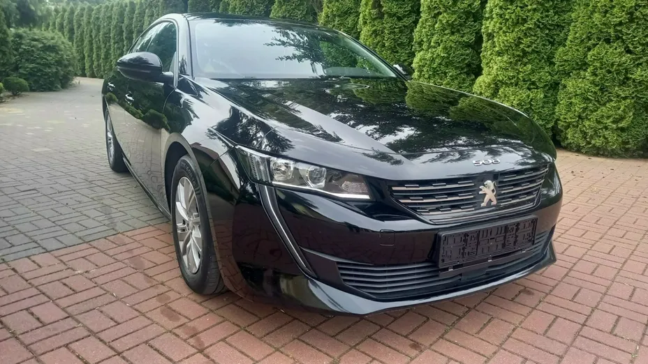 PEUGEOT 508 -