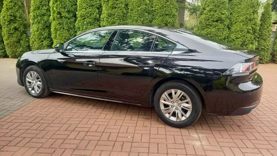 PEUGEOT 508 -