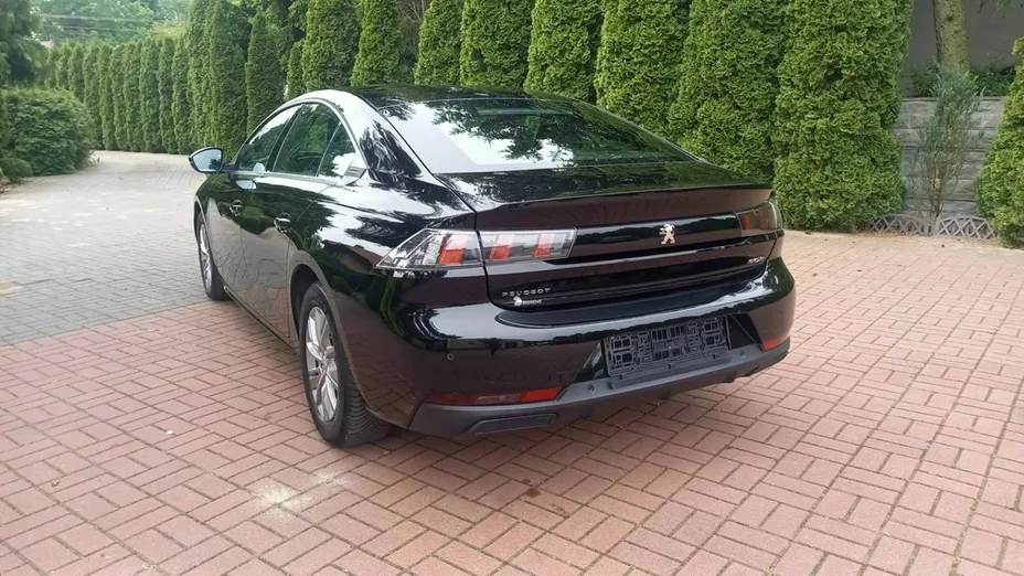 PEUGEOT 508 -