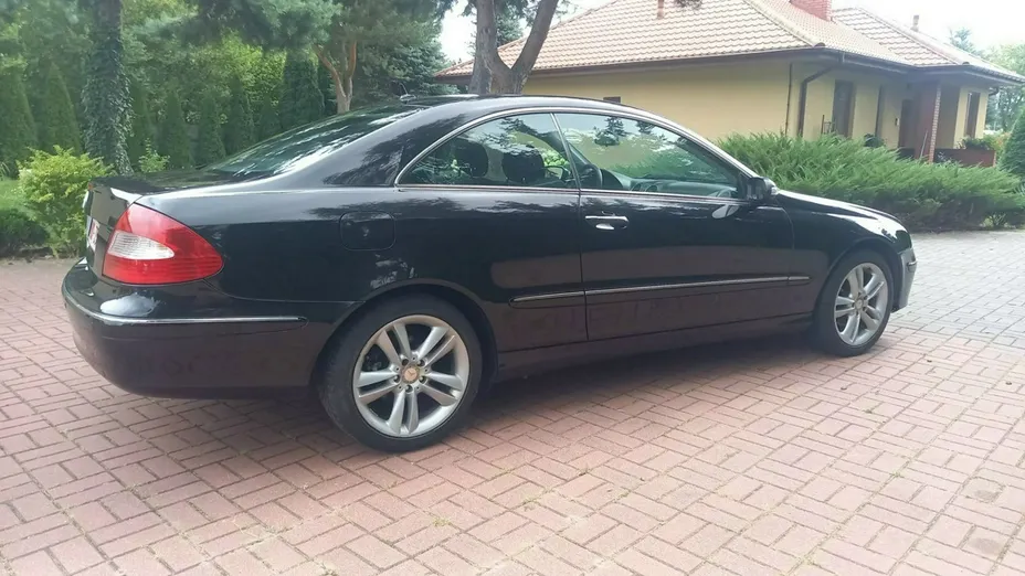 MERCEDES-BENZ E Klasa -