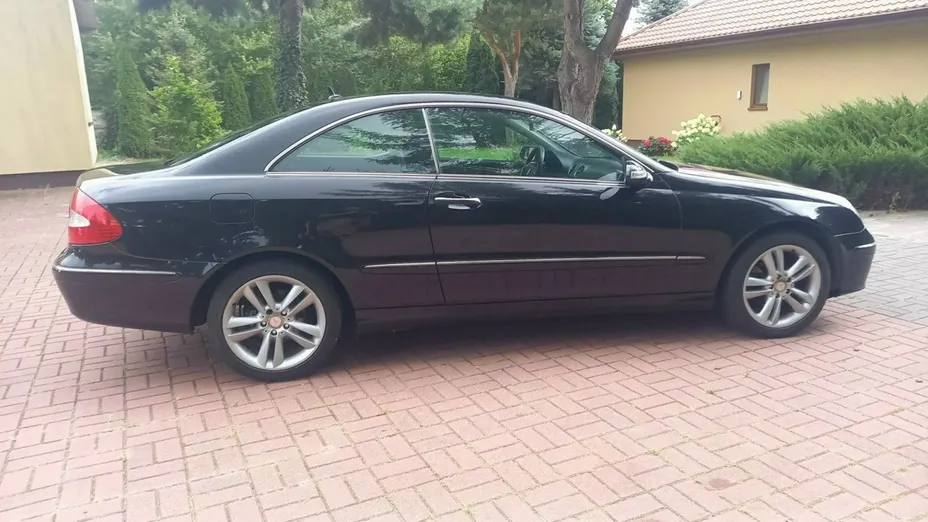 MERCEDES-BENZ E Klasa -