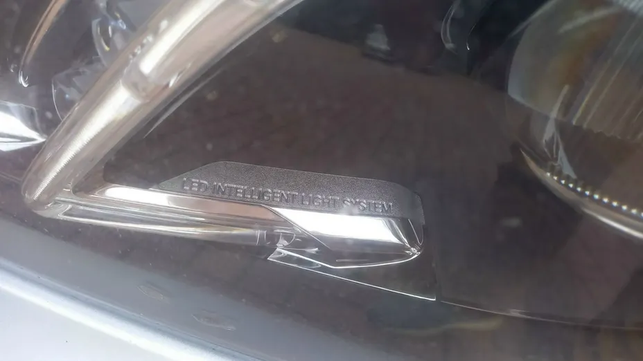 MERCEDES-BENZ E Klasa -