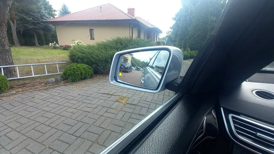 MERCEDES-BENZ E Klasa -